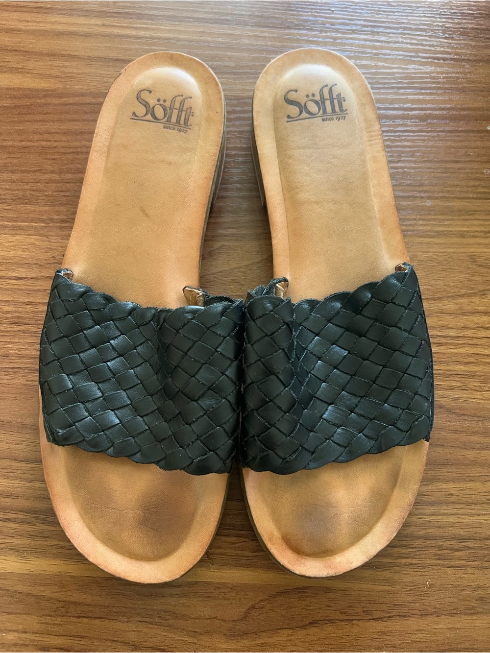 Black Woven Slide Sandals - Women's Casual Comfort